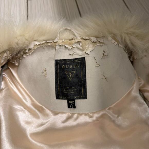 Guess Cream Faux Fur Trim Soft Vest Sleeveless Open Front Winter Jacket - Picture 6 of 8